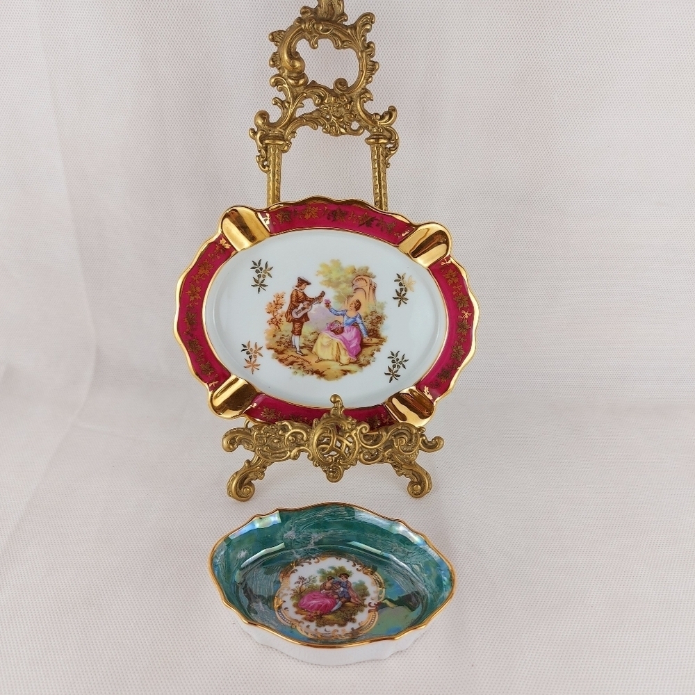 LIMOGES France fine porcelain ash tray and empty pockets 22K Gold accents